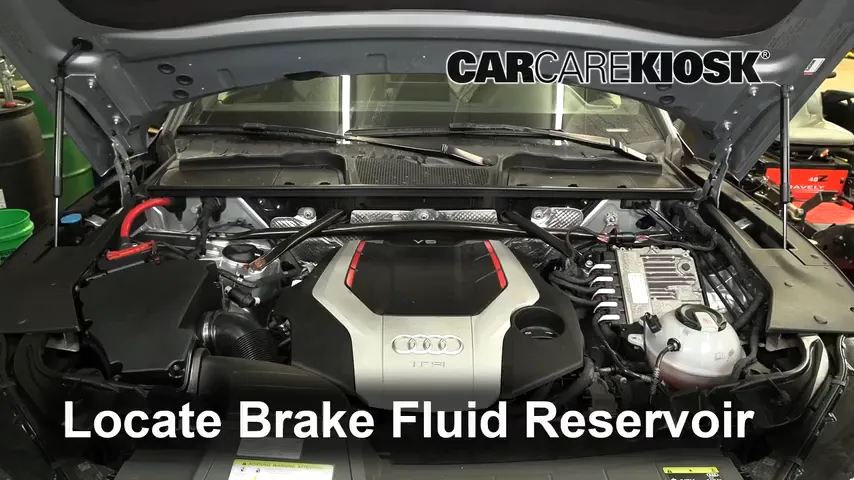 2018 Audi SQ5 Prestige 3.0L V6 Turbo Brake Fluid